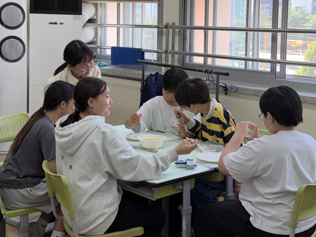 활동 현장을 만나보세요 사진 3
