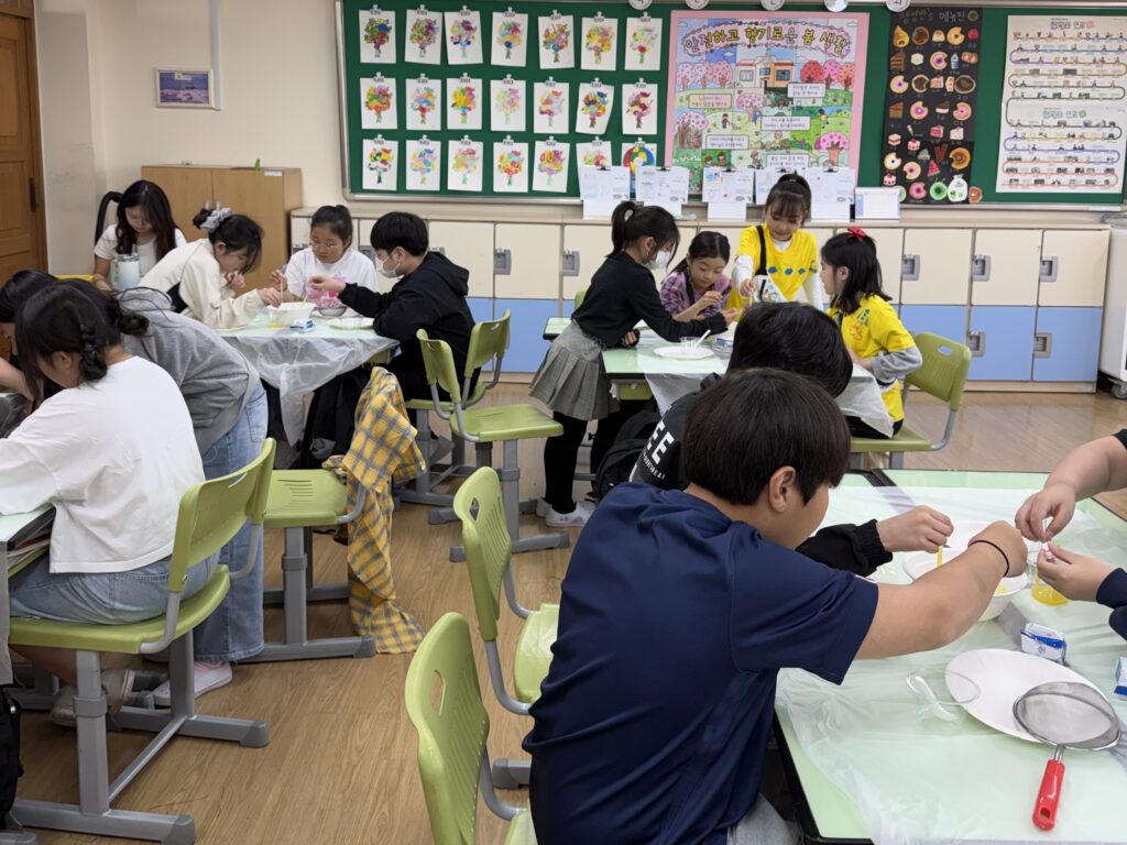 활동 현장을 만나보세요 사진 4