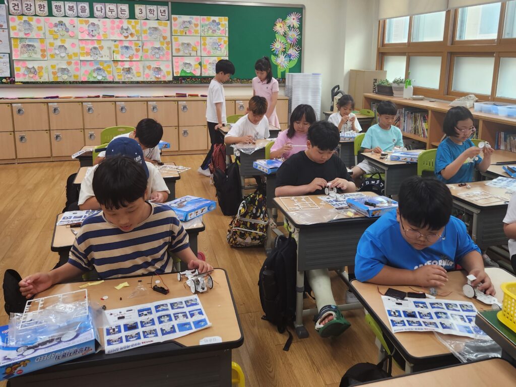 활동 현장을 만나보세요 사진 3